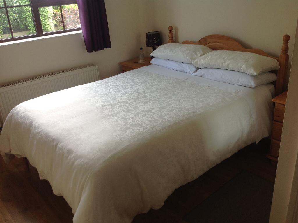 Auntie B's room 2